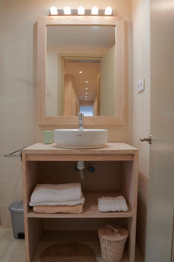 Dharma Experience Cambrils Facebook Apartment Exterior photo